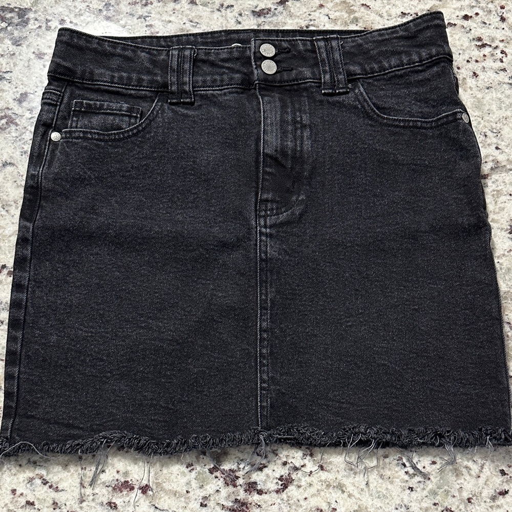 Art Class Faded Black/Charcoal Jean Skirt, Girls size XXL (14/16)